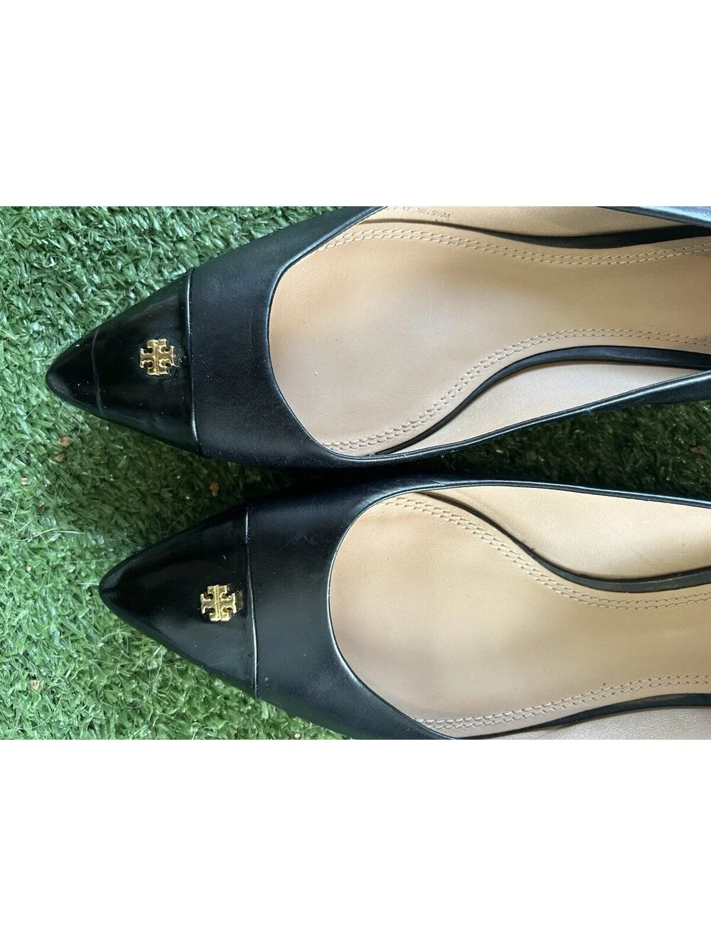 Tory Burch Fairford Black Leather Pointy Toe Cap Toe Flats Size